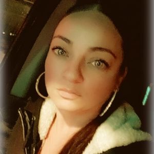 Meet your Posher, Francesca